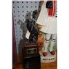 Image 2 : 1 Vintage Metaxa Decanter and 1 Vintage Horse