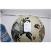 Image 3 : Japanese Satsuma Ceramic Geisha Sphere