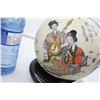 Image 4 : Japanese Satsuma Ceramic Geisha Sphere