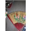 Image 8 : Folk Art Asian Themed Mask and Folding Hand Fan