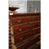 Image 10 : Antique Dresser