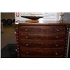 Image 2 : Antique Dresser