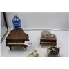 Image 2 : 4 Vintage Piano Music Boxes / Keepsake Boxes