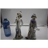 Image 1 : 2 Porcelain Clowns Statues