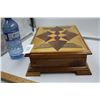 Image 5 : Wood Handmade Box with Wood Inlay Lid