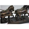 Image 6 : Vintage Tabletop Carriage with Horses, Light and l