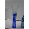 Image 4 : Blue / Clear Glass "Celebration" Figure