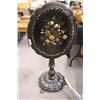 Image 1 : Antique Tilt Top Table