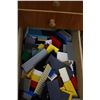 Image 65 : Huge Collection of Lego