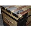 Image 6 : Antique Trunk