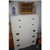 Image 1 : Vintage Dresser