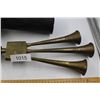 Image 4 : Vintage Brass Three Trumpet Horn and