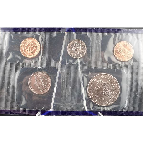 1999 P & D Mint Set
