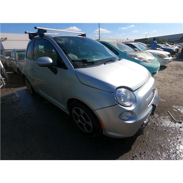 FIAT 500E 2013 T-DONATION