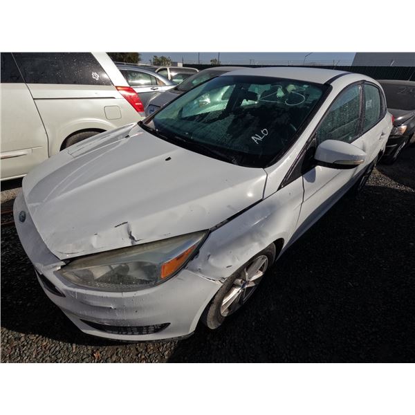 FORD FOCUS 2015 ADT