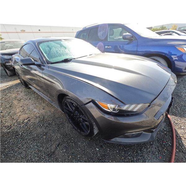 FORD MUSTANG 2017 T-2 DAYS