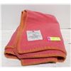 Image 1 : VINTAGE 100% WOOL BY APPOINT TO H.M. THE QUEEN