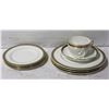 Image 1 : ROYAL DOULTON CLARENDON PLATES, 3 BREAD