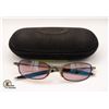 Image 1 : OAKLEY SUNGLASSES IN AN ORIGINAL CASE