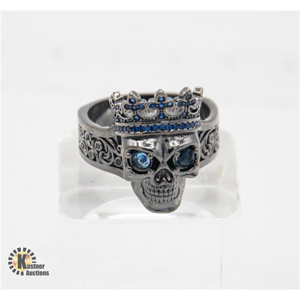 #895-NEW SKULL RING WITH BLUE EYES