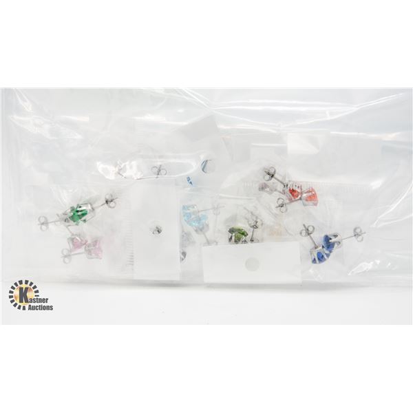 #889-12  PAIR 8 MM ROUND CUBIC ZIRCONIA