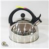Image 1 : NEW WHISTLING TEA KETTLE 2.5L CAPACITY STAINLESS