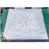 Image 1 : 10 PACK 2' X 2' DROP IN VINTAGE LOOK CEILING TILE