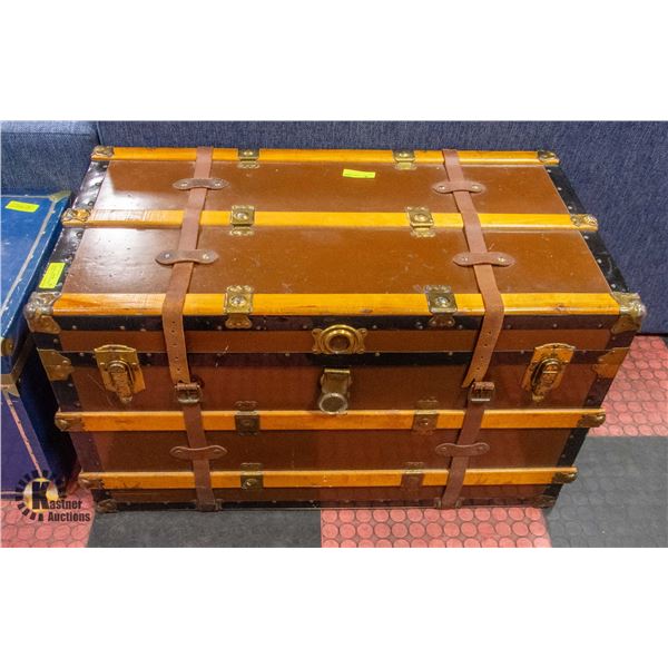 BROWN STEAMER TRUNK BRASS ACCENTS