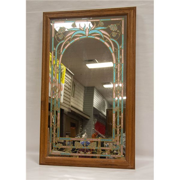 SOLID OAK FRAMED MIRROR 22 INCHES X 36 INCHES
