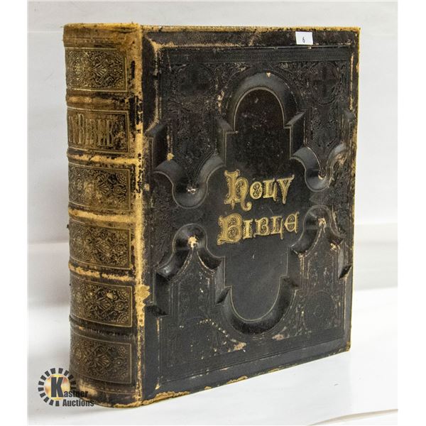 SIGNED 1823 COMPREHENSIVE FAMILY BIBLE