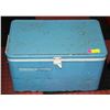 Image 1 : OLD METAL COLEMAN LOWBOY BLUE COOLER