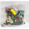 Image 1 : 10.5" X 11"-BAG FULL OF LEGO