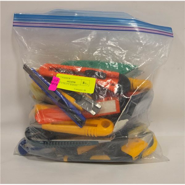 BAG OF UTILITY KNIVES