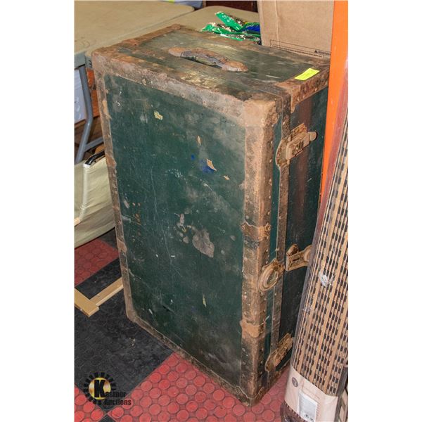 ANTIQUE CHAIR & CHEST TRUCK