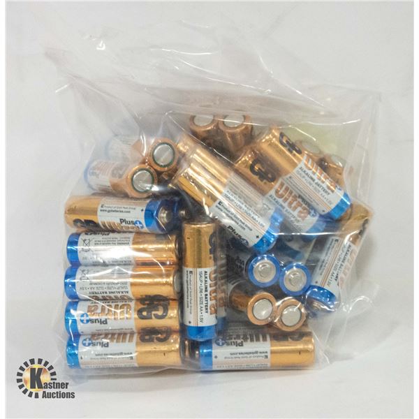 20X 2 PM AA ALKALINE BATTERIES. THERE ARE 40