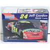 Image 1 : MONOGRAM JEFF GORDON 1:24 MODEL KIT OPEN BOX PARTS