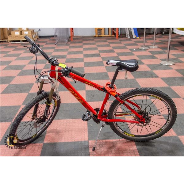 POLICE SEIZURE: INFINITY ARROW (RED/BLK) GOLD FRON