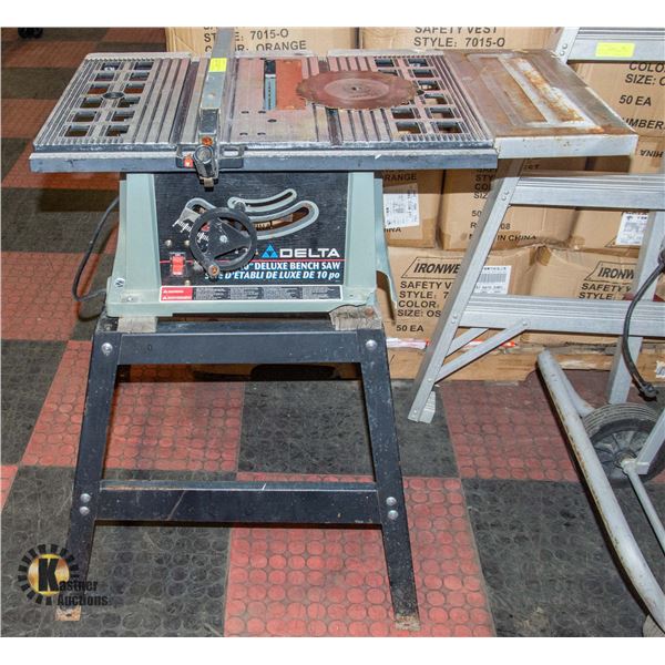 DELTA 10" DELUXE BENCH SAW WITH EXTRA BLADE