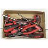 Image 1 : POLICE SEIZURE: FLAT OF MILWAUKEE HAND TOOLS