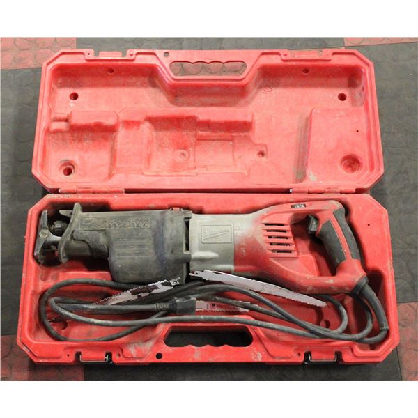 POLICE SEIZURE: MILWAUKEE SUPER SAWZALL