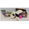 Image 1 : BOX OF KIDS TOYS: STUFFIES & STRETCH TOYS