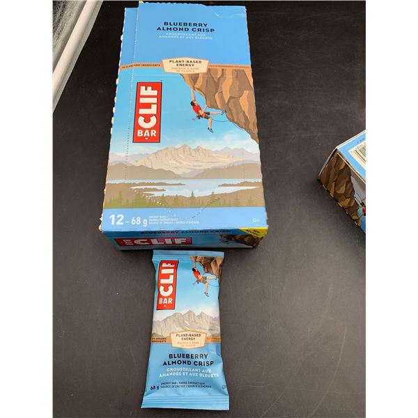 Clif Bar Blueberry Almond Crisp Energy Bars (12 x 68g)