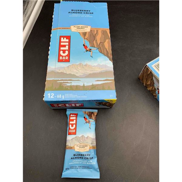 Clif Bar Blueberry Almond Crisp Energy Bars (12 x 68g)