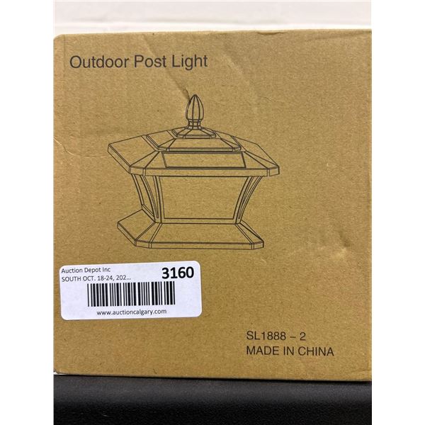 Outdoor Post Light NEW