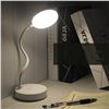Image 3 : NEW Flexible White Desk Lamp with USB