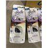 Image 2 : Glade Car Vent Deodorizers lavender LOT of 4