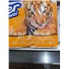 Image 2 : Royale Tiger Towel, Paper Towel Rolls, 2x6 rolls