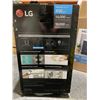 Image 4 : LG Portable Air Conditioner Dual Inverter 450sq.ft 14000BTU/hr