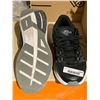 Image 2 : Fila Mens Black Runners Size 11