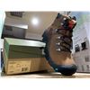 Image 2 : Keen Womens Pyrenees Hiking Boots Size 8.5 Color Syrup